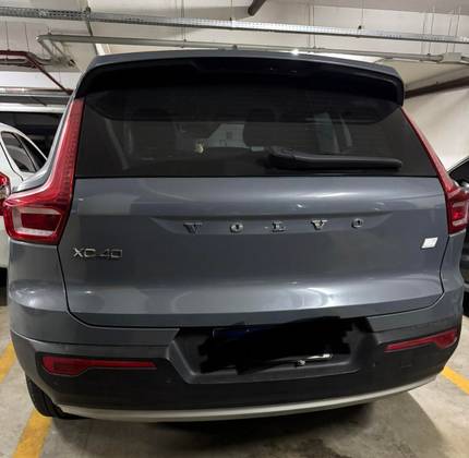 VOLVO XC40 1.5 T5 RECHARGE MOMENTUM GEARTRONIC